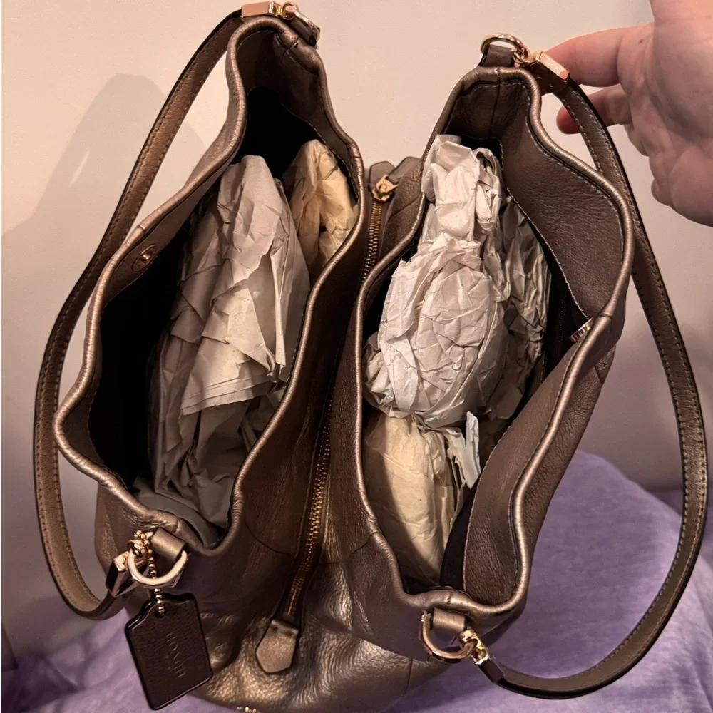Coach Black and Cream Leather Hobo Bag